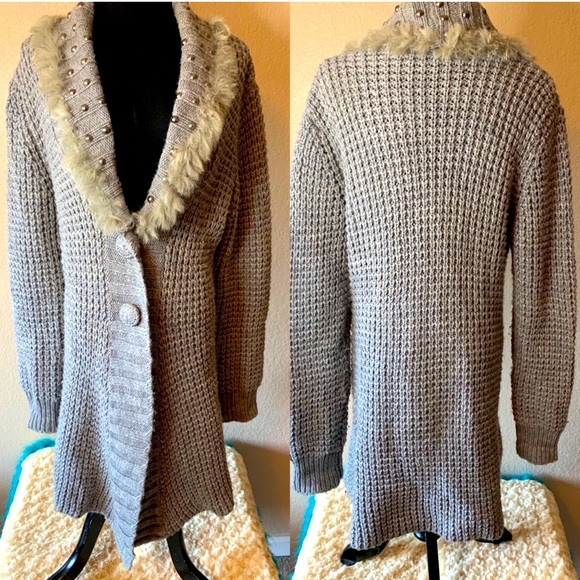 NWOT-Sioni- Long Sweater Jacket Grey DYDE Rabit Fur - Picture 1 of 12